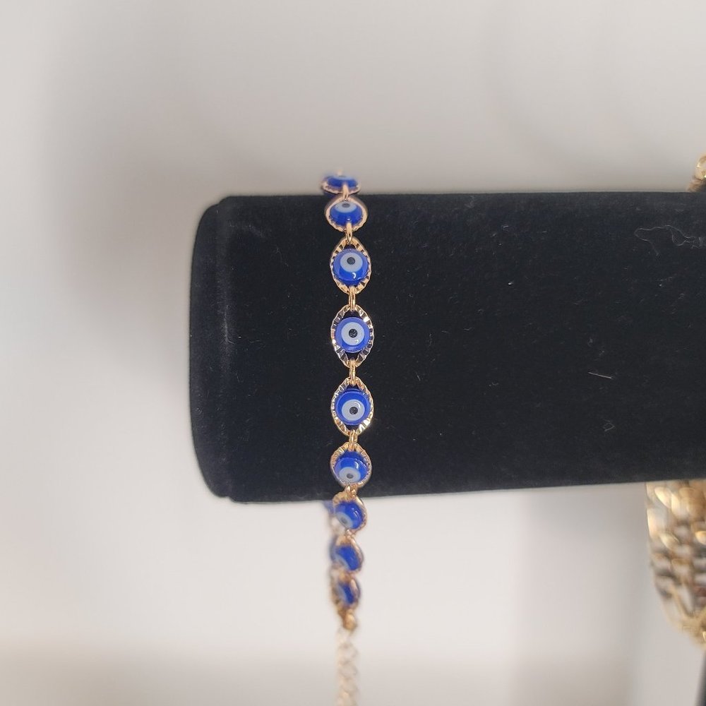 Kids Bracelet - Picture 2 of 2